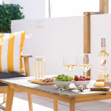 Golden Experience Guest house