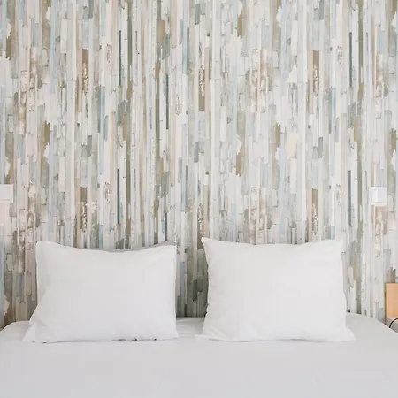 Golden Experience 3*