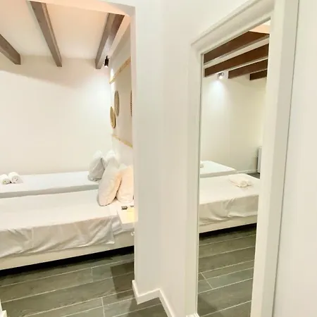 Golden Experience Guest house *