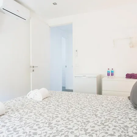 Golden Experience Guest house
